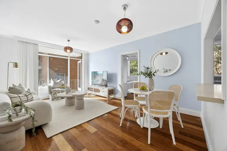 20/104 Crown Road