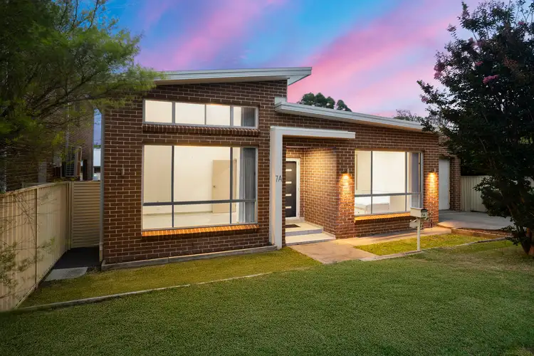 7a Binalong Avenue
