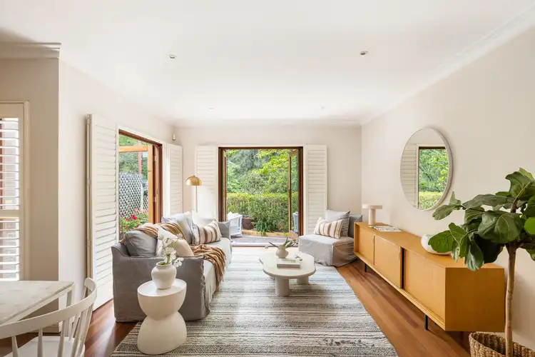 2/37 Hawthorne Parade