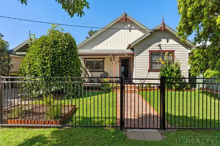 66 Lake Road
