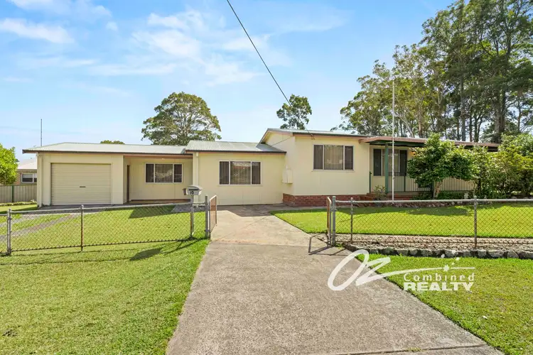 10 Macleans Point Road