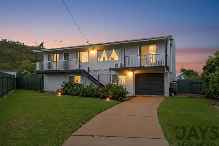 35 Hinkler Crescent