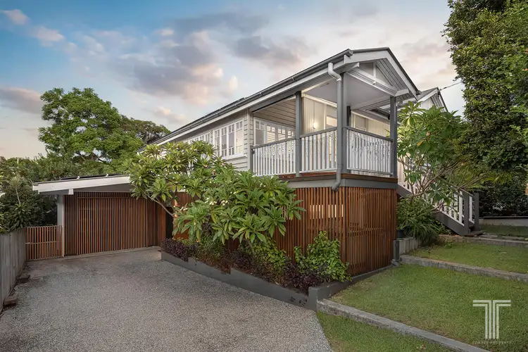 54 Macaulay Street