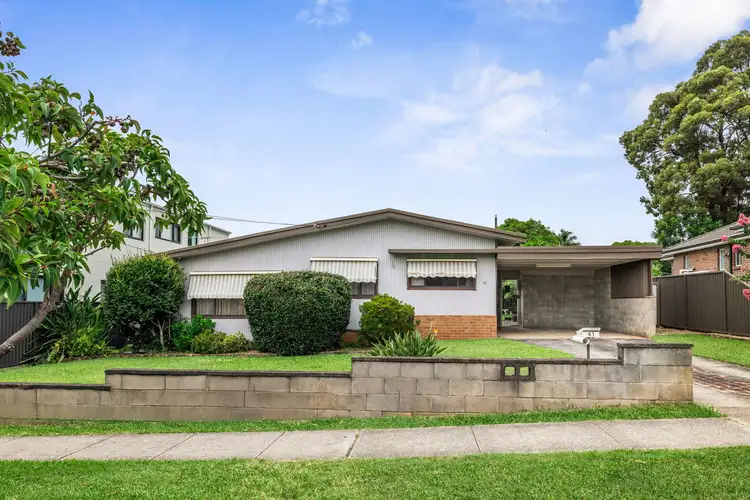 41 Victor Avenue