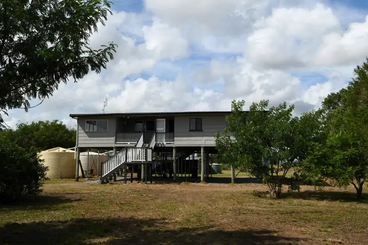 909 Clarendon Road