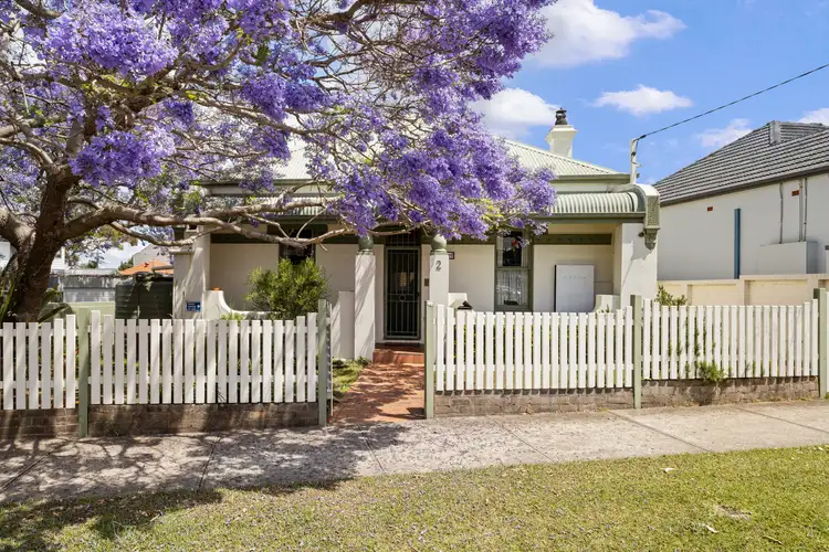 2 Emmerick Street