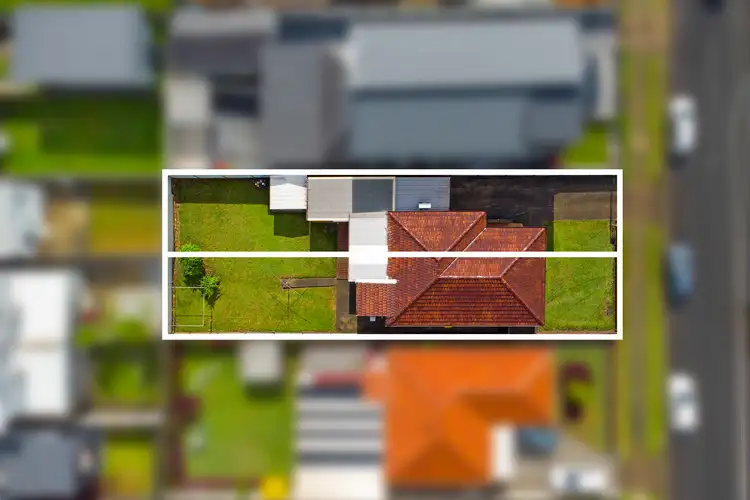 176 Hawksview Street