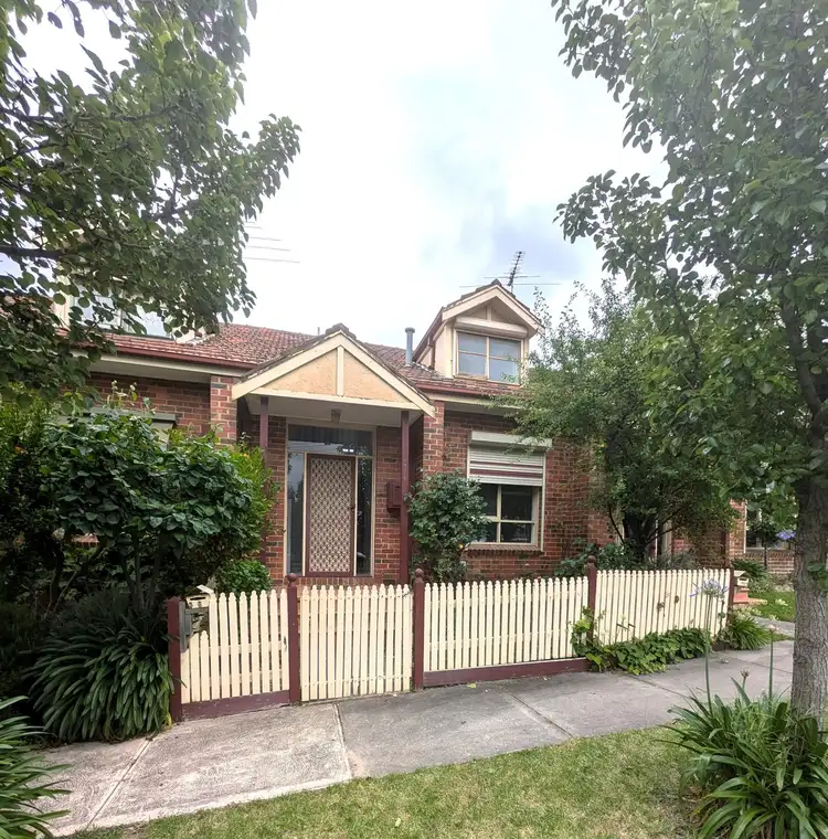 8/20-24 Kendall Street