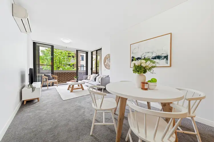 214/4 Baywater Drive