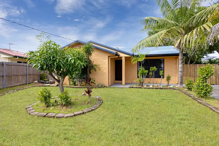 5 Amos Court