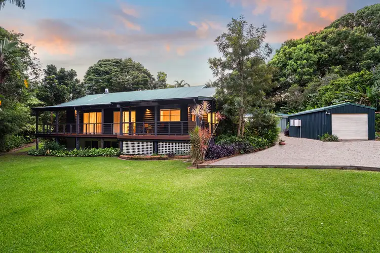 17 Avocado Crescent