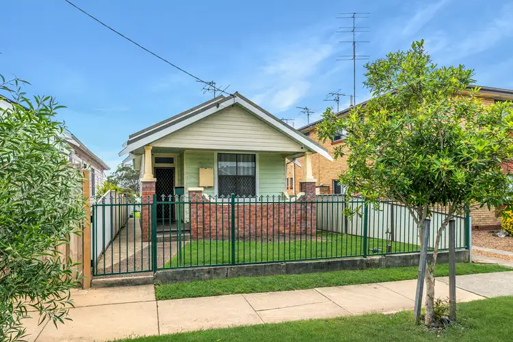 468 Glebe Road