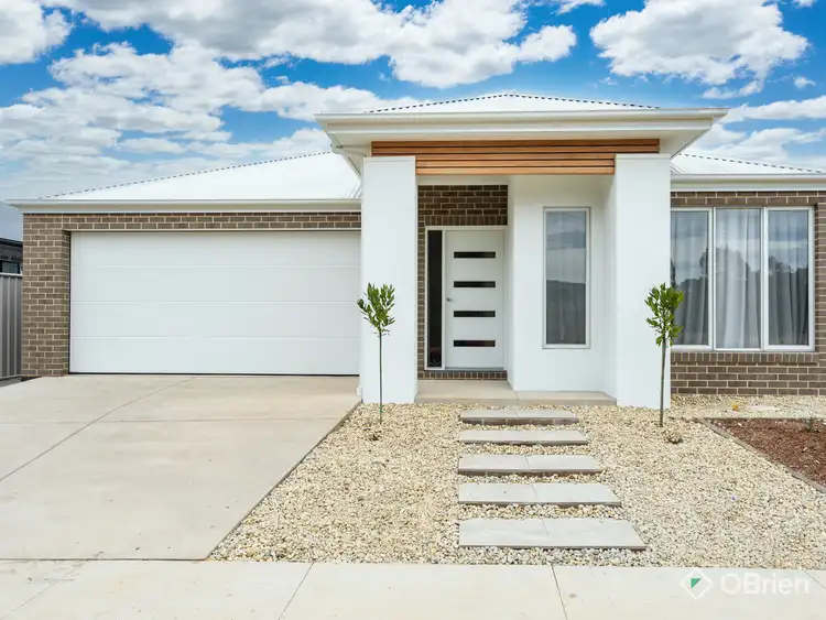19 Both Street