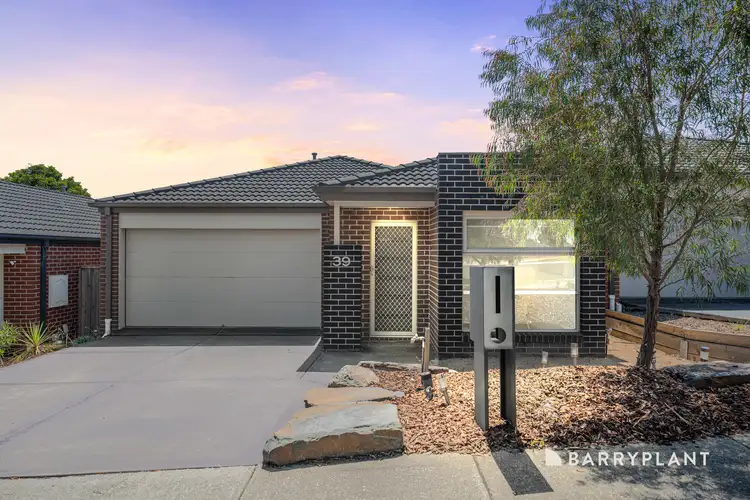 39 Rockford Street, Pakenham VIC 3810