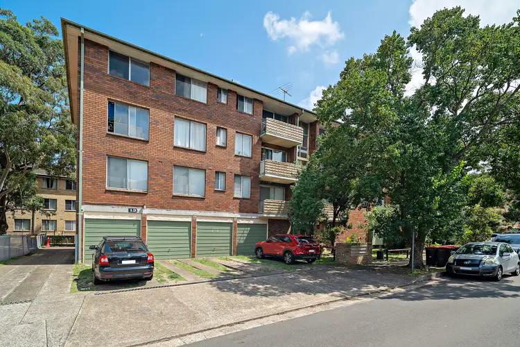 12/12 Grace Campbell Crescent