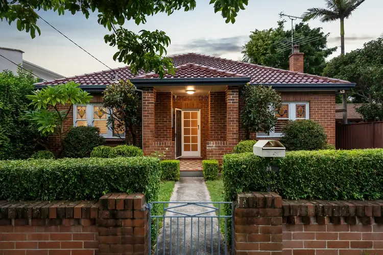 14 Sybil Street