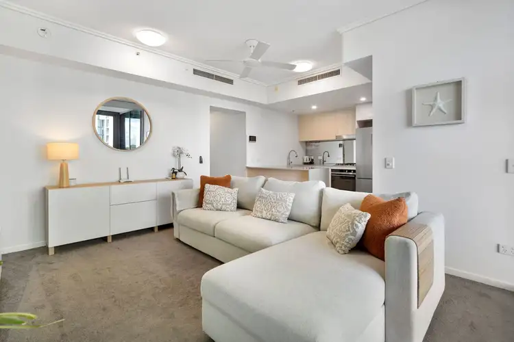 21202/8 Hercules Street