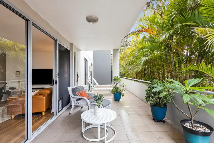 2/162 Corrimal Street