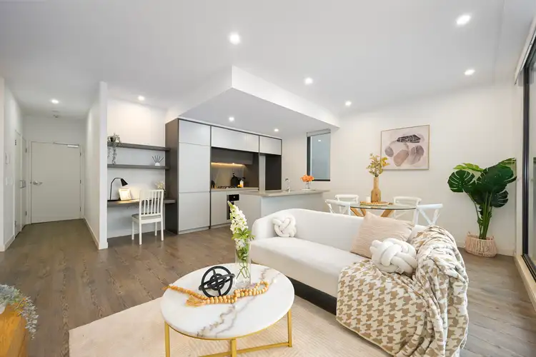 409/81A Lord Sheffield Circuit