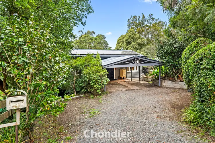 60 Thompson Road