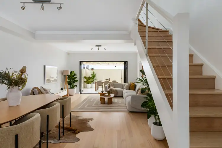 2/151 Illawarra Road