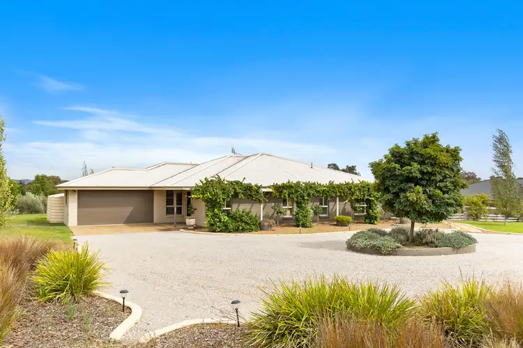 47 Henry Lawson Drive