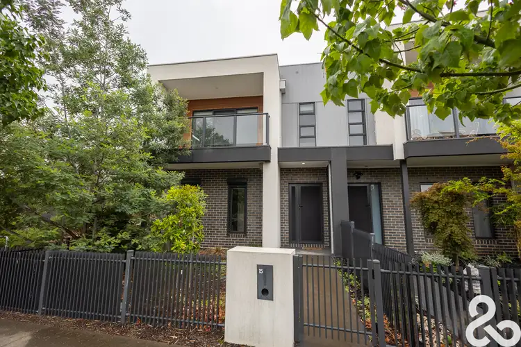 15 Tetova Way