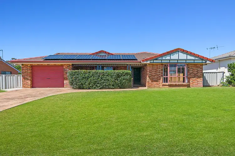 7 Macquarie Drive