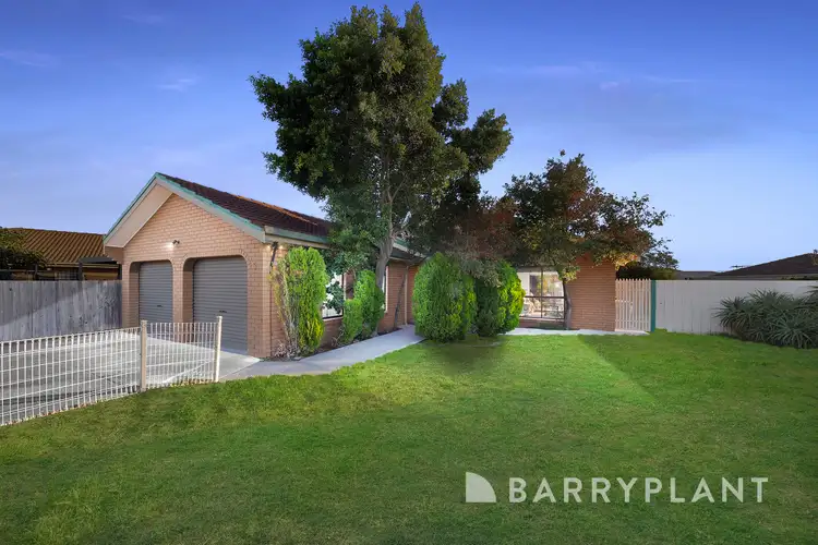 5 Binalong Court