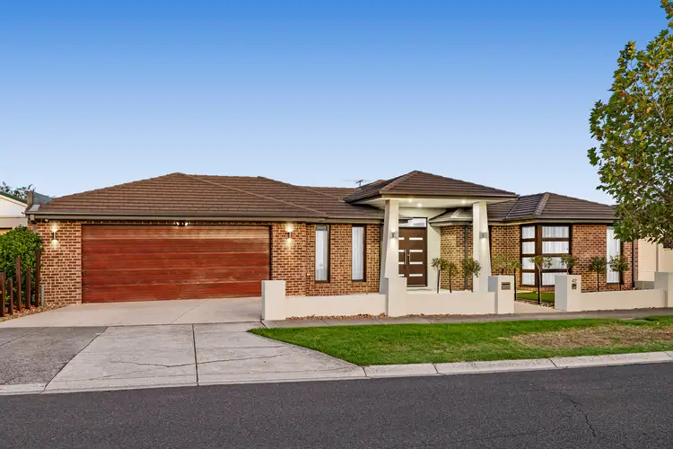 42 Tasman Crescent