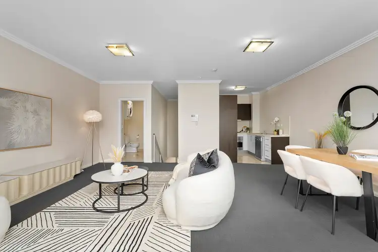 16/163-171 Hawkesbury Road