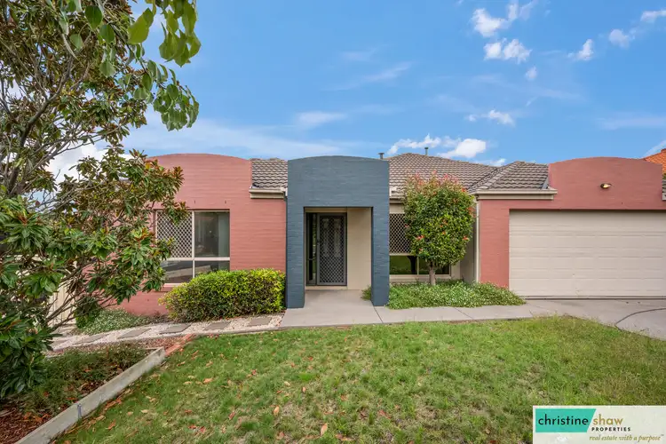 3 Colverwell Crescent