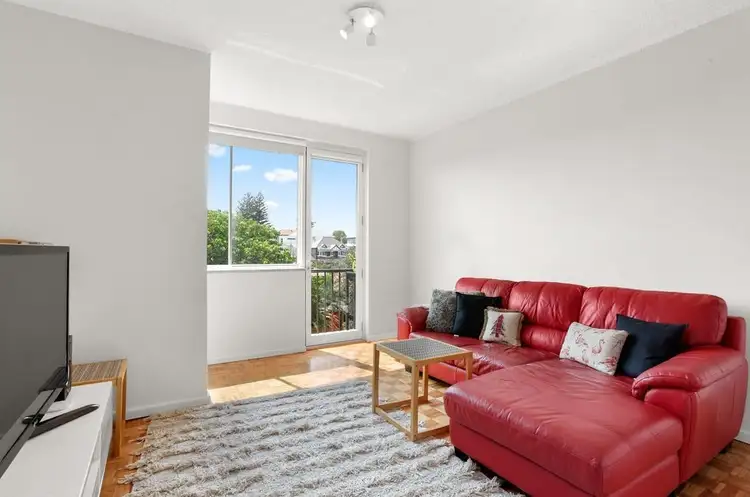 9/226 Oberon Street