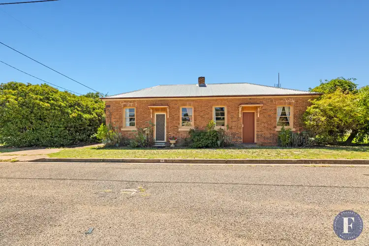 33 Brial Street