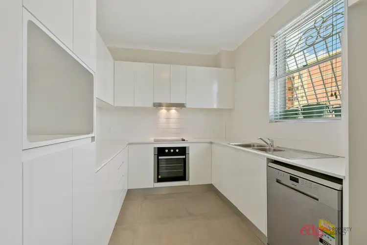 3/50 Buckingham Street