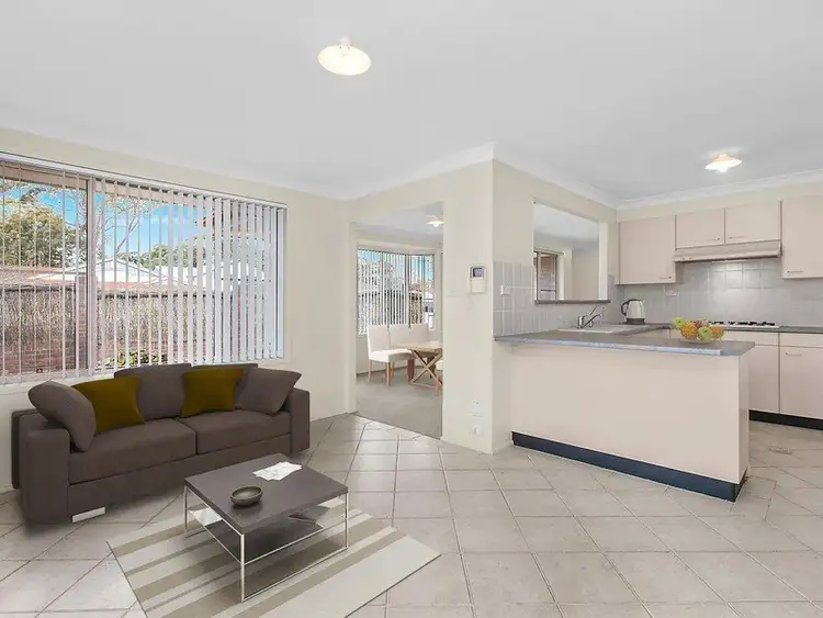 1A Collings Street