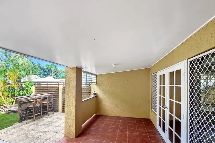 21 Macalister Place