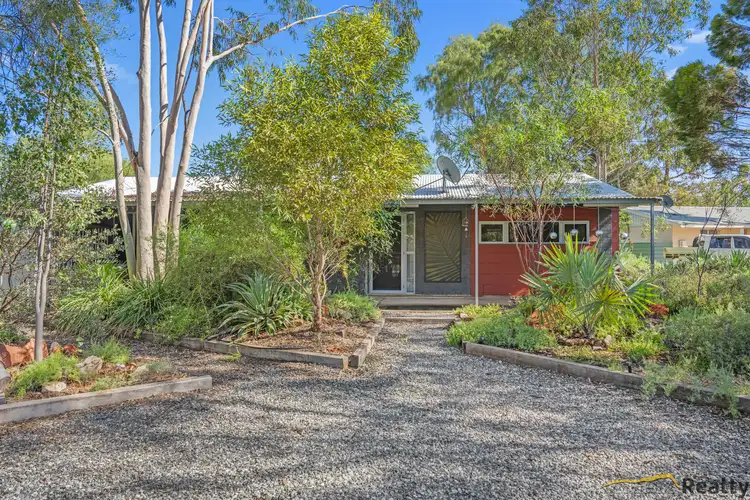 11 Bougainvilia Avenue