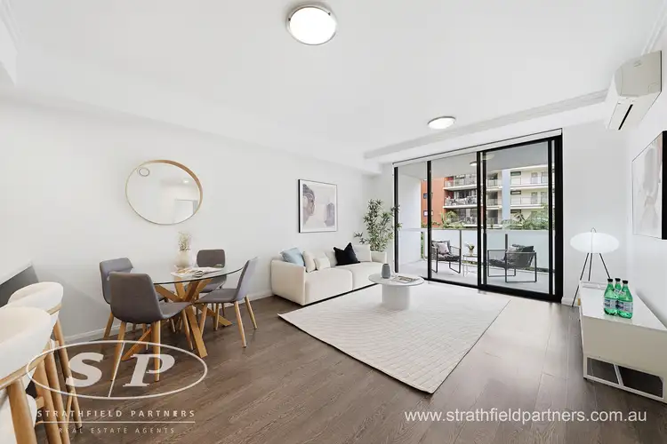 408/4-8 Smallwood Avenue