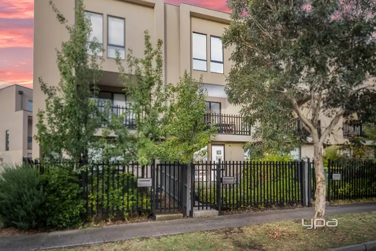 23 Crefden Street