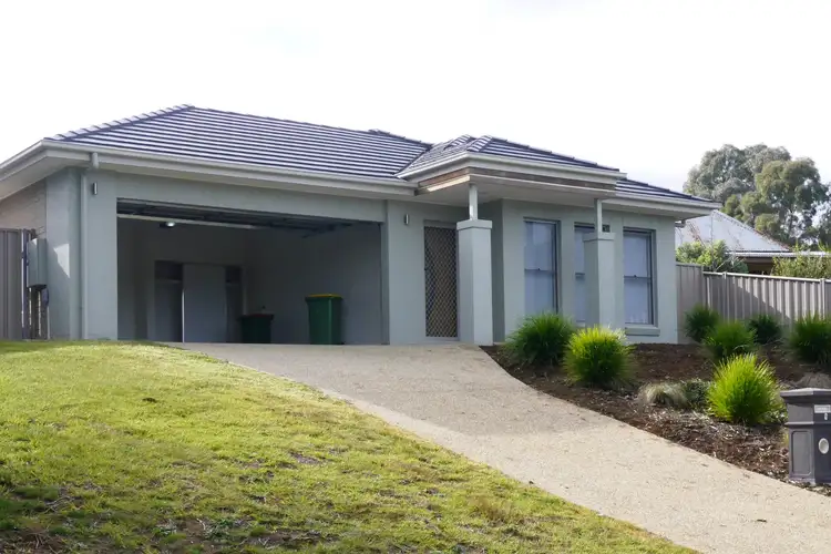 11 Elgin Road