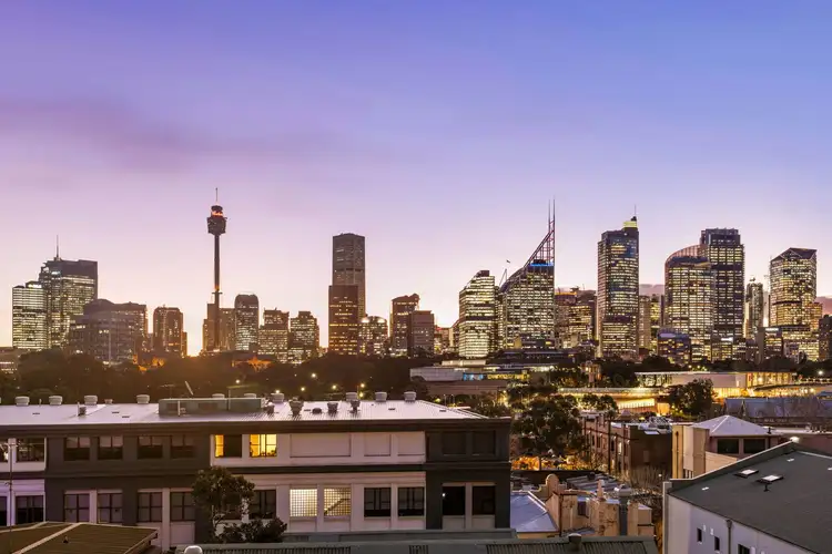 806/73 Victoria Street