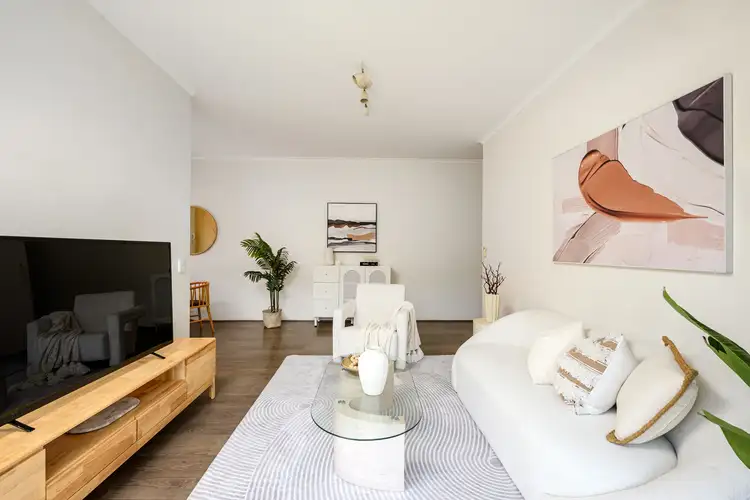 2/14 Crawford Road