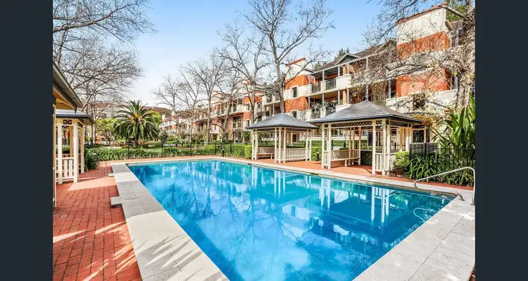 22/6 Williams Parade