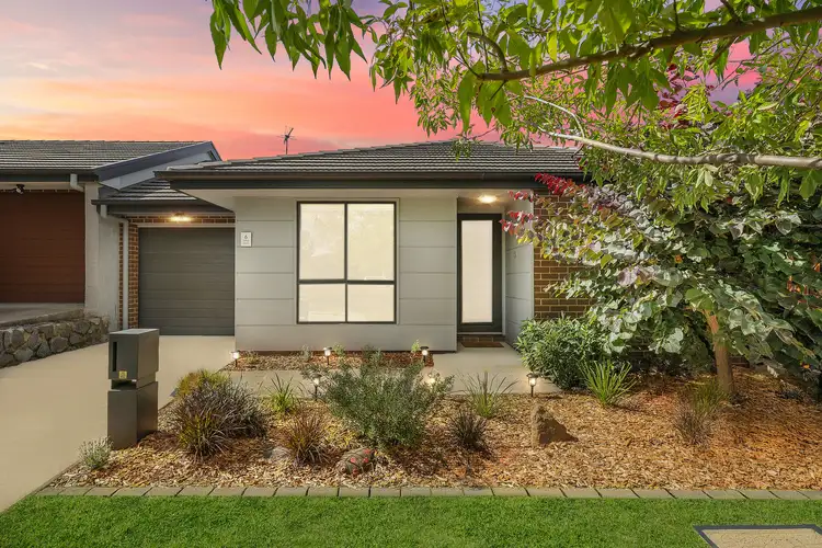6 Greg Urwin Circuit, Casey ACT 2913