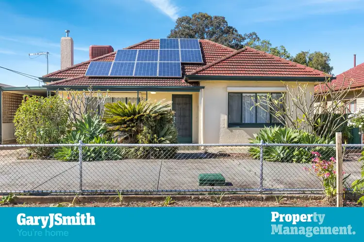16 Fletcher Street