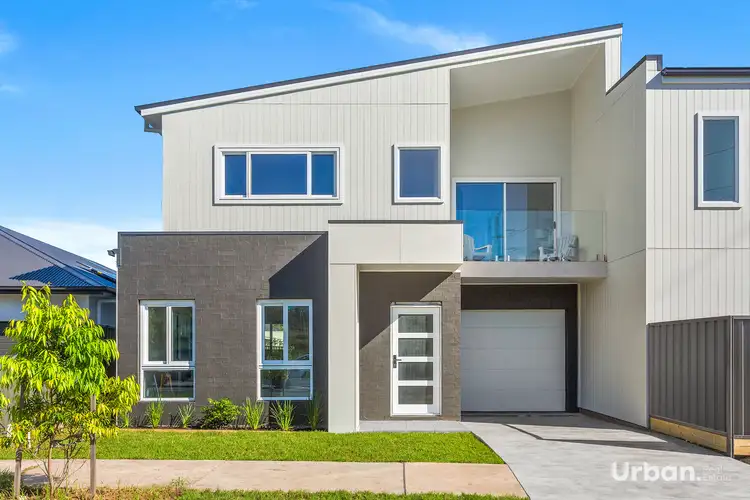 43 Bowral Crescent, Tullimbar NSW 2527