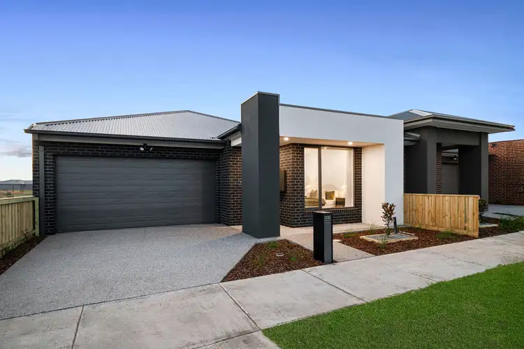 39 Paskas Drive