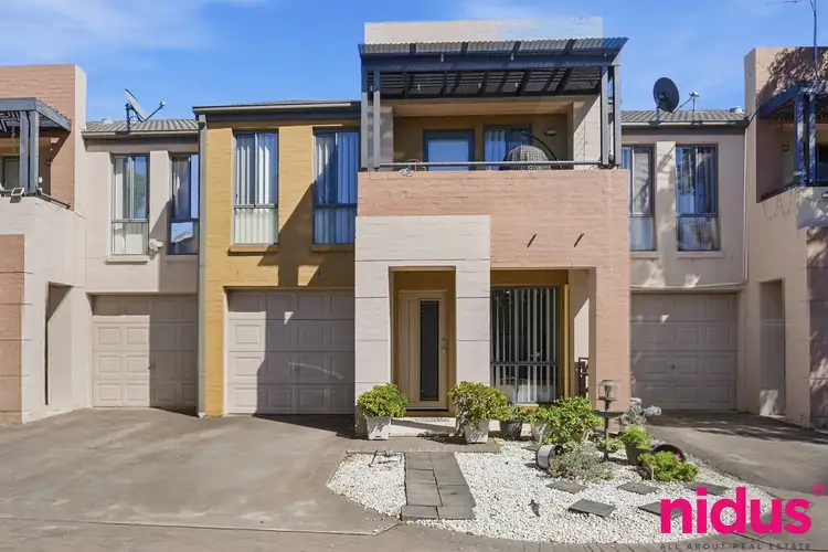 21/90 Parkwood Street