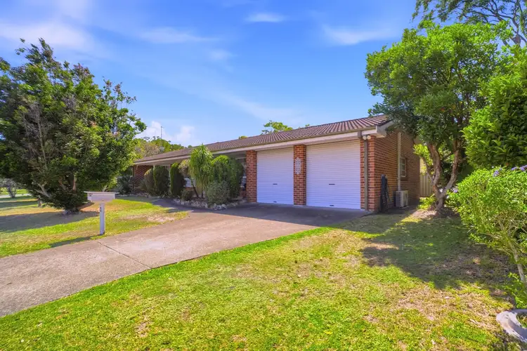 7 Goldens Road